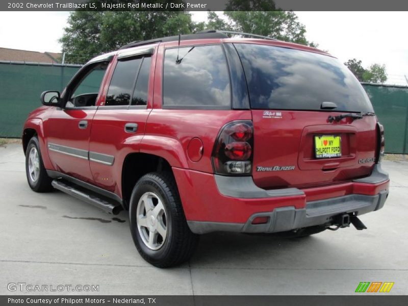 Majestic Red Metallic / Dark Pewter 2002 Chevrolet TrailBlazer LS