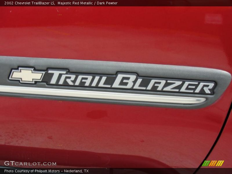 Majestic Red Metallic / Dark Pewter 2002 Chevrolet TrailBlazer LS