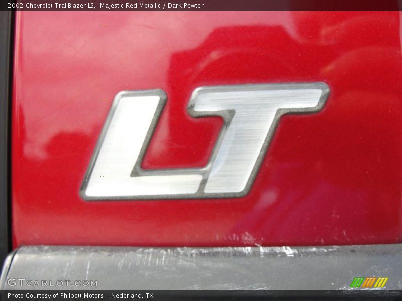 Majestic Red Metallic / Dark Pewter 2002 Chevrolet TrailBlazer LS