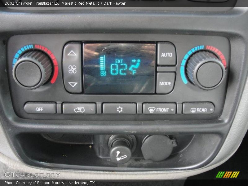 Majestic Red Metallic / Dark Pewter 2002 Chevrolet TrailBlazer LS