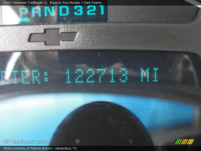 Majestic Red Metallic / Dark Pewter 2002 Chevrolet TrailBlazer LS