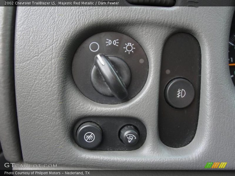 Majestic Red Metallic / Dark Pewter 2002 Chevrolet TrailBlazer LS