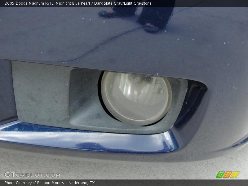Midnight Blue Pearl / Dark Slate Gray/Light Graystone 2005 Dodge Magnum R/T