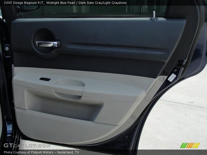 Midnight Blue Pearl / Dark Slate Gray/Light Graystone 2005 Dodge Magnum R/T