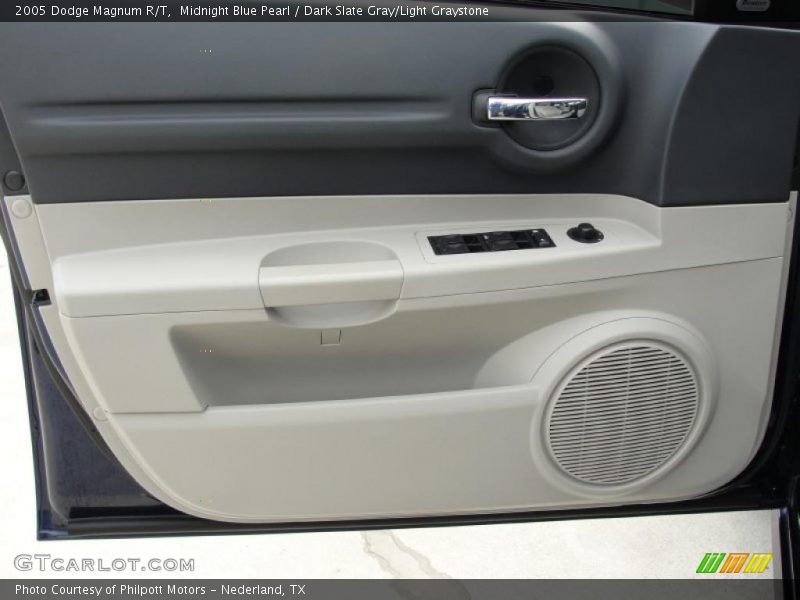 Door Panel of 2005 Magnum R/T