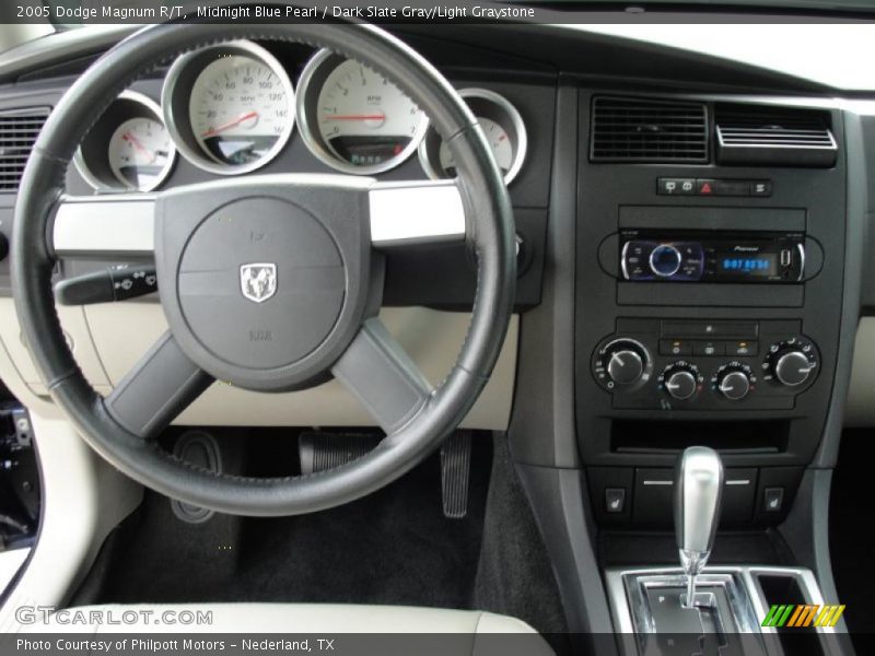 Dashboard of 2005 Magnum R/T