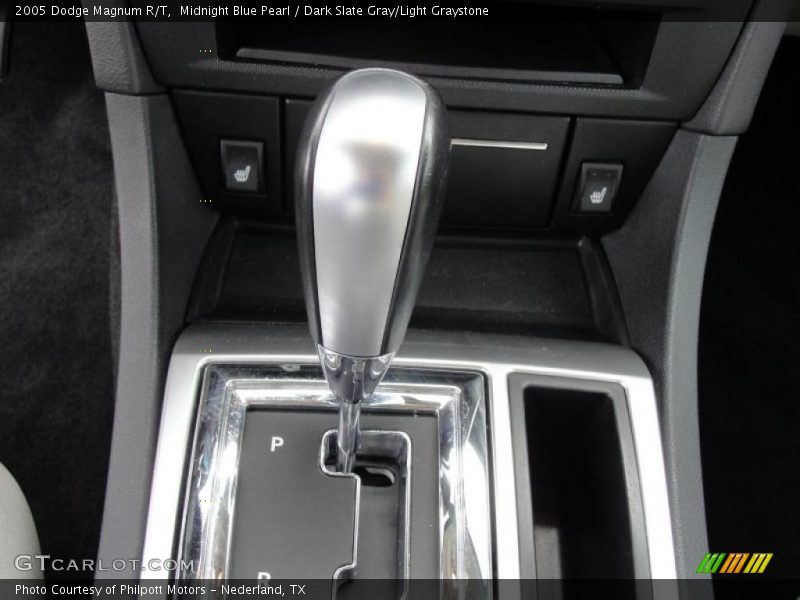 Midnight Blue Pearl / Dark Slate Gray/Light Graystone 2005 Dodge Magnum R/T