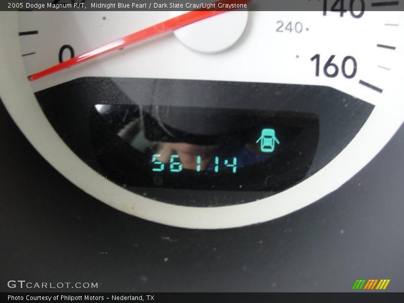 Midnight Blue Pearl / Dark Slate Gray/Light Graystone 2005 Dodge Magnum R/T