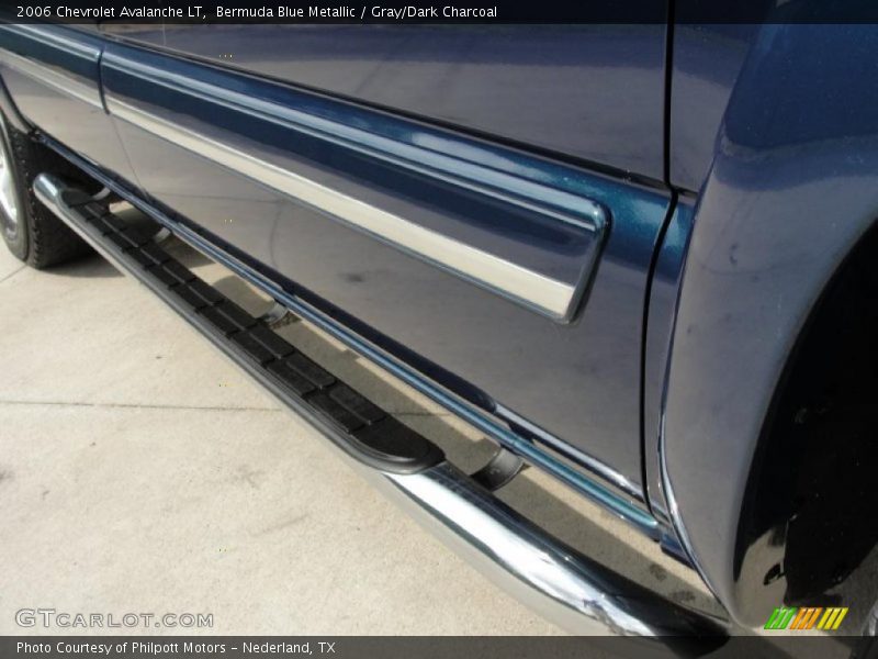 Bermuda Blue Metallic / Gray/Dark Charcoal 2006 Chevrolet Avalanche LT