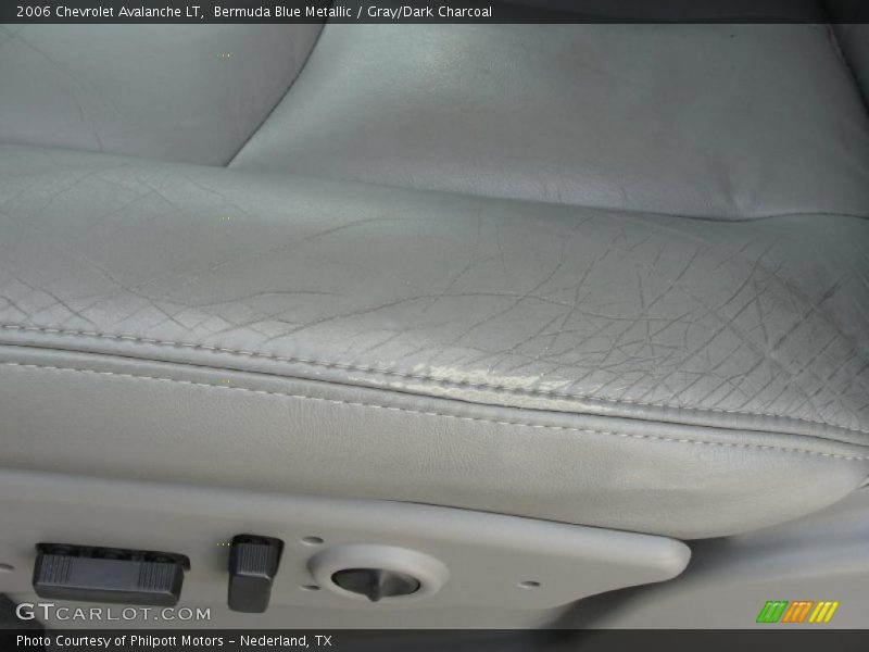 Bermuda Blue Metallic / Gray/Dark Charcoal 2006 Chevrolet Avalanche LT