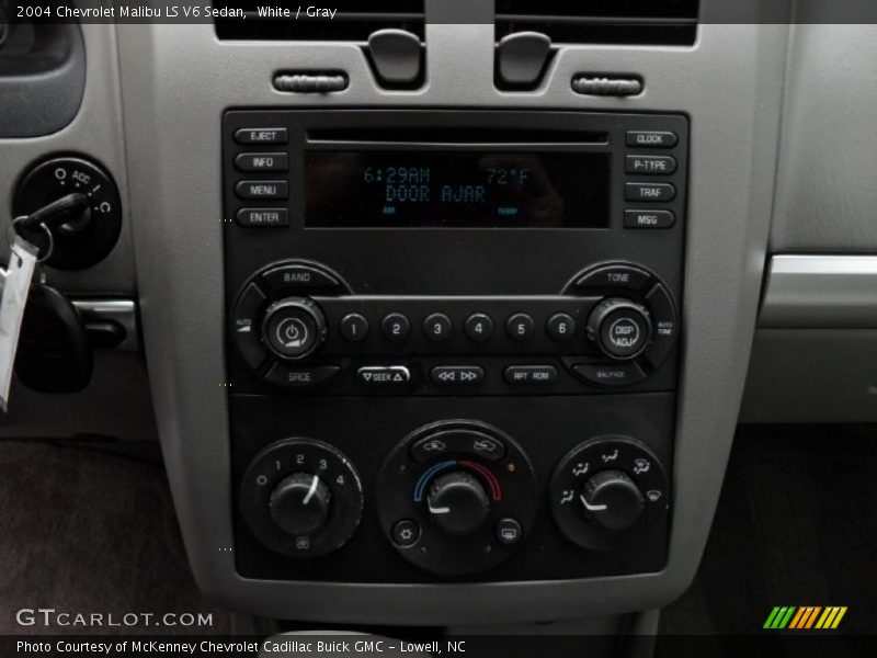 Controls of 2004 Malibu LS V6 Sedan