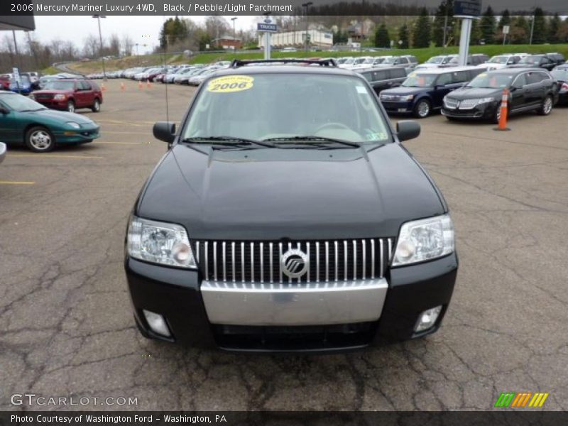 Black / Pebble/Light Parchment 2006 Mercury Mariner Luxury 4WD