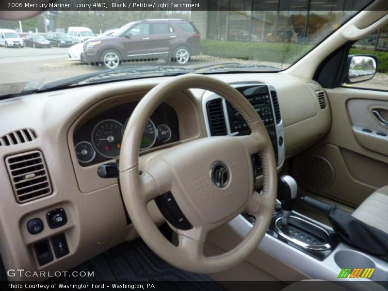 Black / Pebble/Light Parchment 2006 Mercury Mariner Luxury 4WD