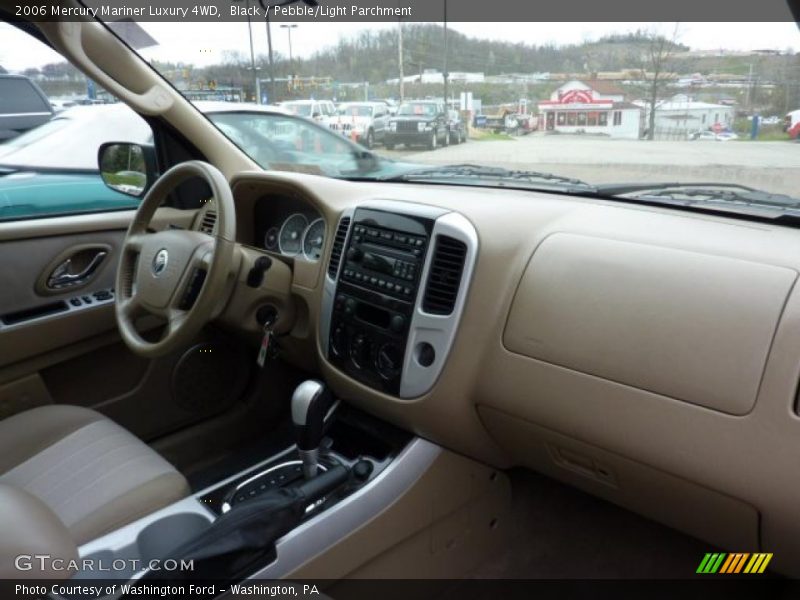 Black / Pebble/Light Parchment 2006 Mercury Mariner Luxury 4WD