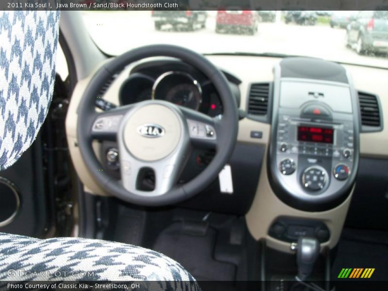 Java Brown / Sand/Black Houndstooth Cloth 2011 Kia Soul !