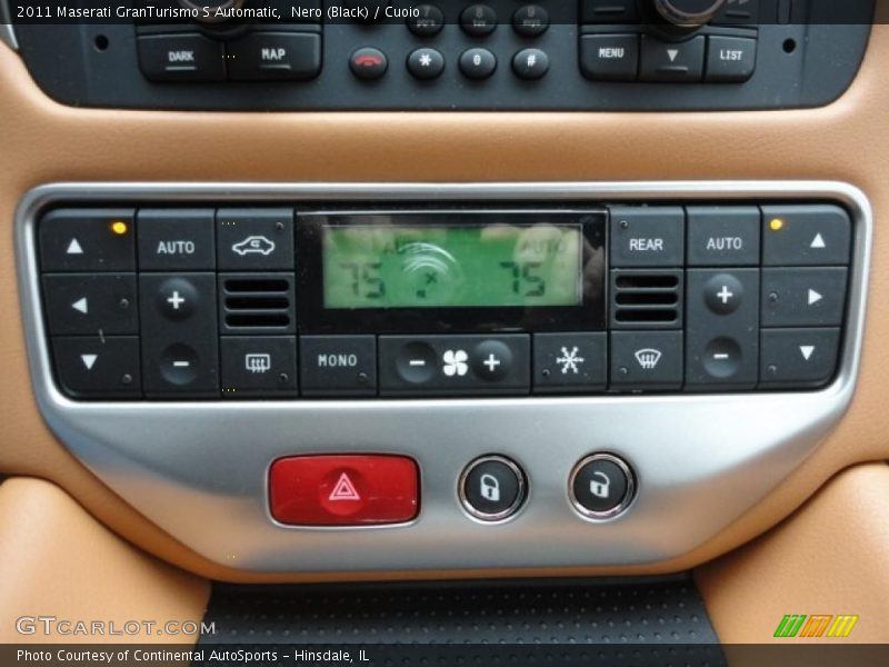 Controls of 2011 GranTurismo S Automatic