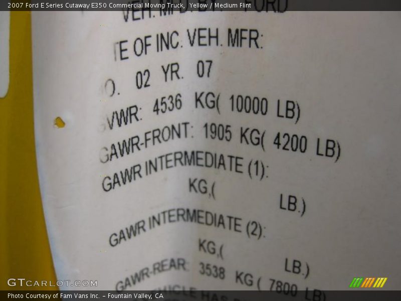 Yellow / Medium Flint 2007 Ford E Series Cutaway E350 Commercial Moving Truck