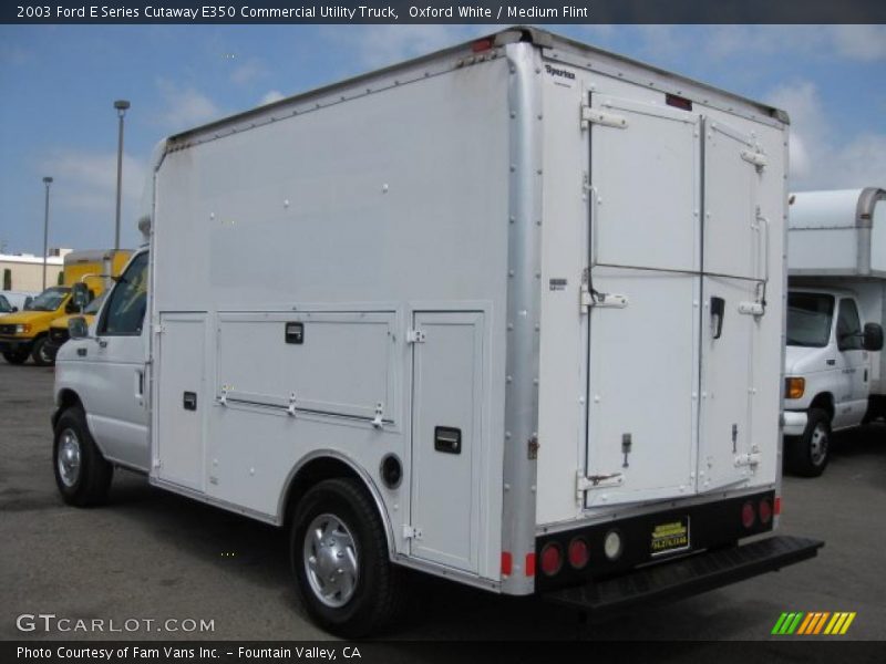 Oxford White / Medium Flint 2003 Ford E Series Cutaway E350 Commercial Utility Truck