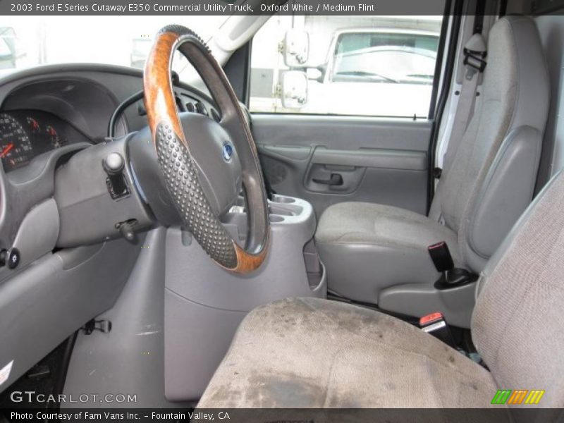 Oxford White / Medium Flint 2003 Ford E Series Cutaway E350 Commercial Utility Truck