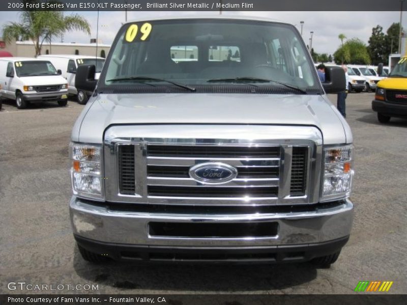 Brilliant Silver Metallic / Medium Flint 2009 Ford E Series Van E150 XLT Passenger