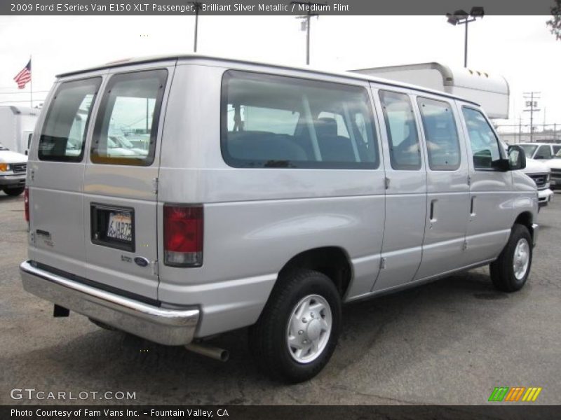 Brilliant Silver Metallic / Medium Flint 2009 Ford E Series Van E150 XLT Passenger