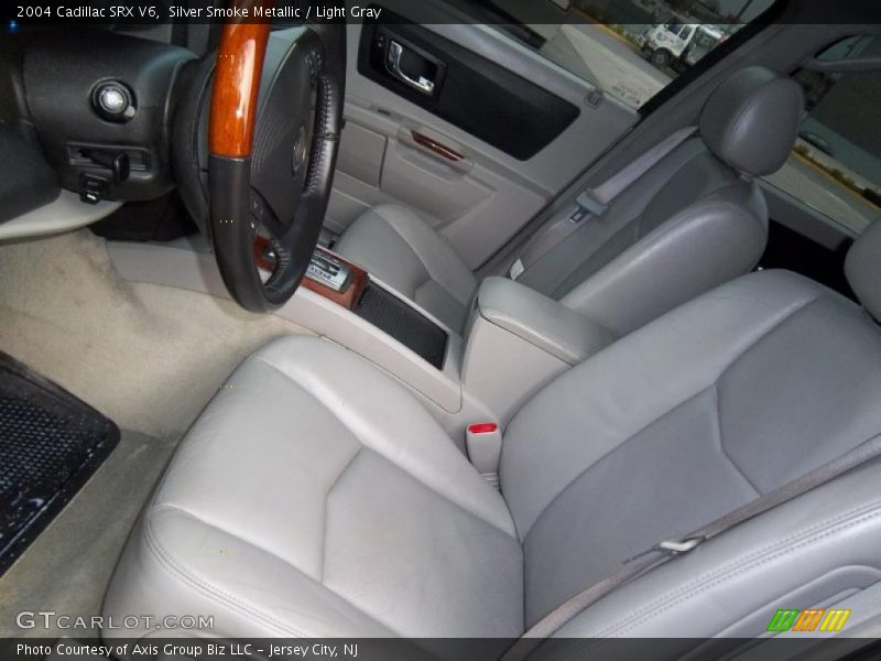 Silver Smoke Metallic / Light Gray 2004 Cadillac SRX V6