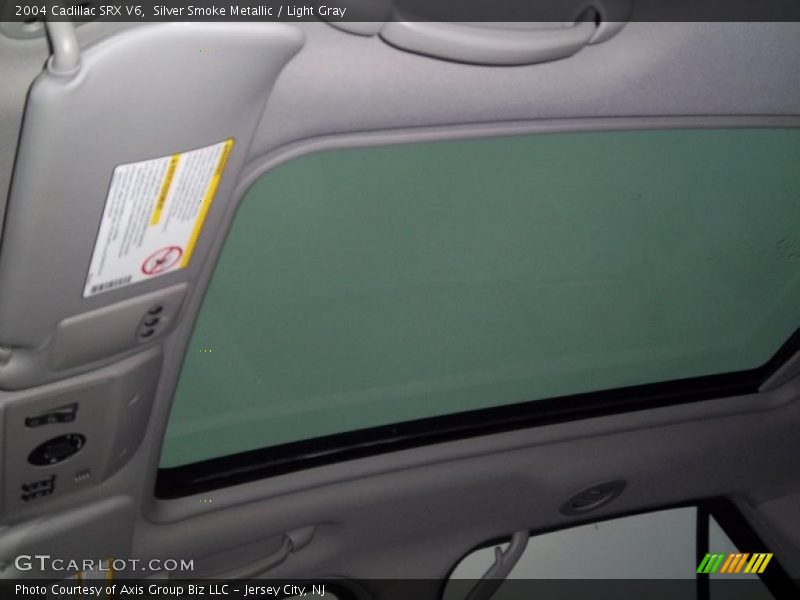 Silver Smoke Metallic / Light Gray 2004 Cadillac SRX V6