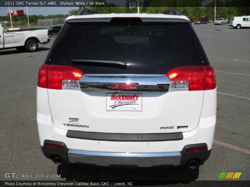 Olympic White / Jet Black 2011 GMC Terrain SLT AWD