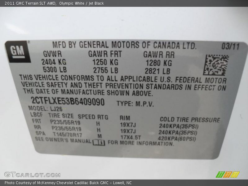 Olympic White / Jet Black 2011 GMC Terrain SLT AWD