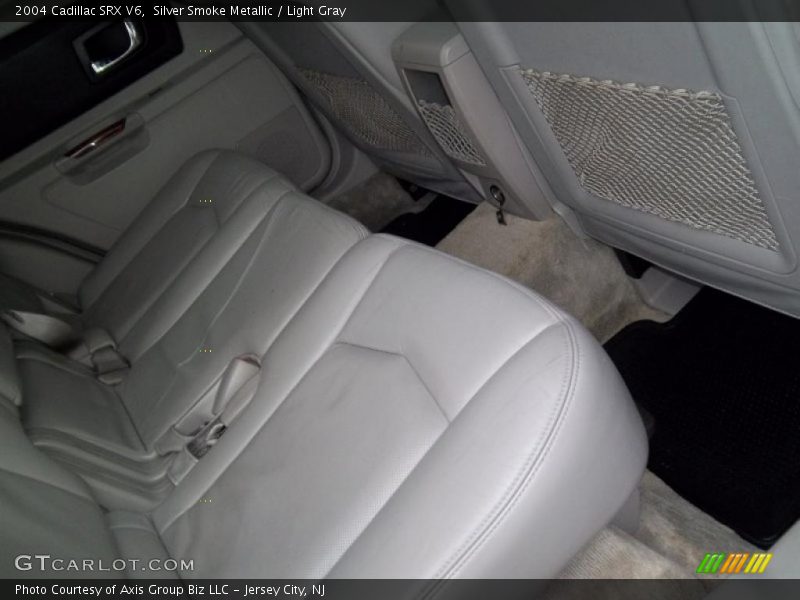 Silver Smoke Metallic / Light Gray 2004 Cadillac SRX V6