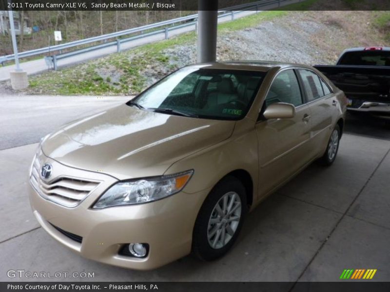 Sandy Beach Metallic / Bisque 2011 Toyota Camry XLE V6