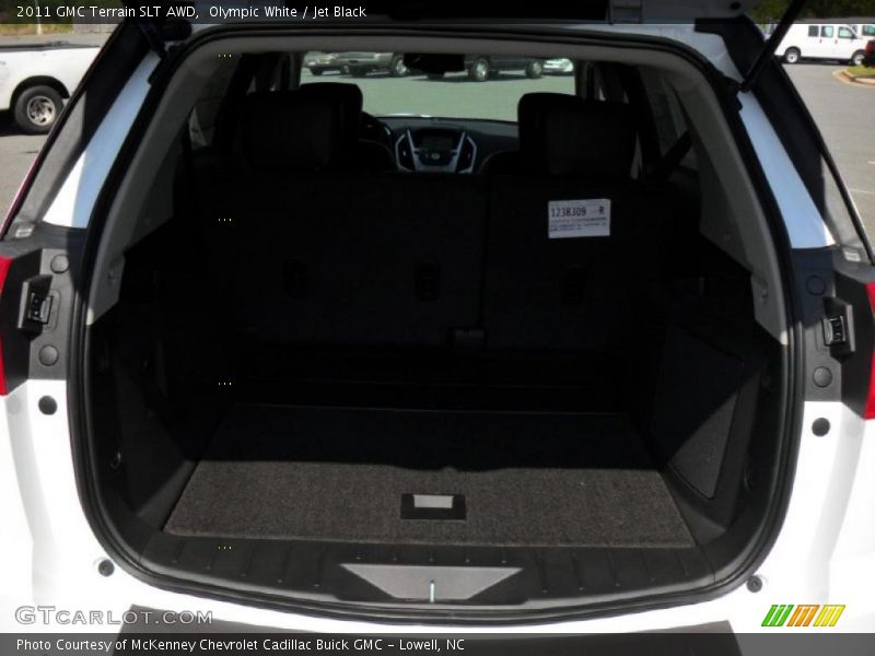 Olympic White / Jet Black 2011 GMC Terrain SLT AWD