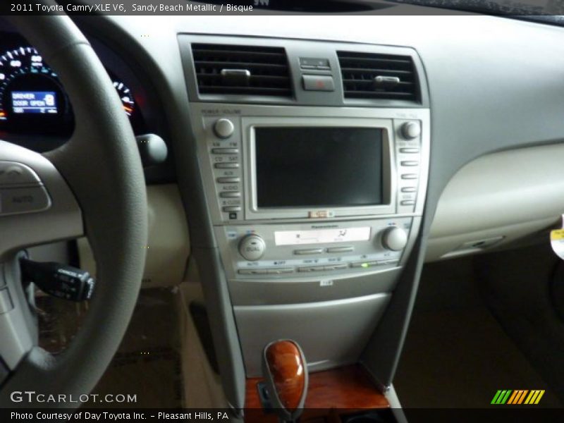 Sandy Beach Metallic / Bisque 2011 Toyota Camry XLE V6