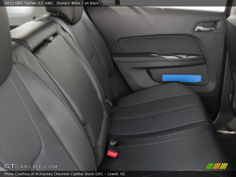 Olympic White / Jet Black 2011 GMC Terrain SLT AWD