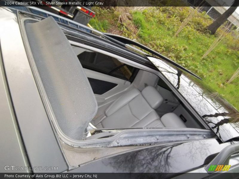Silver Smoke Metallic / Light Gray 2004 Cadillac SRX V6