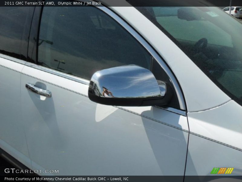 Olympic White / Jet Black 2011 GMC Terrain SLT AWD