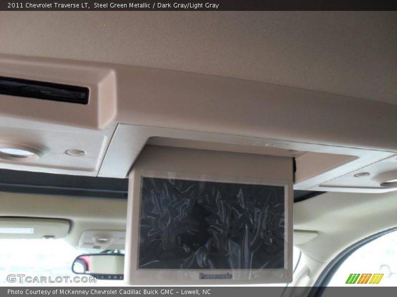 Steel Green Metallic / Dark Gray/Light Gray 2011 Chevrolet Traverse LT