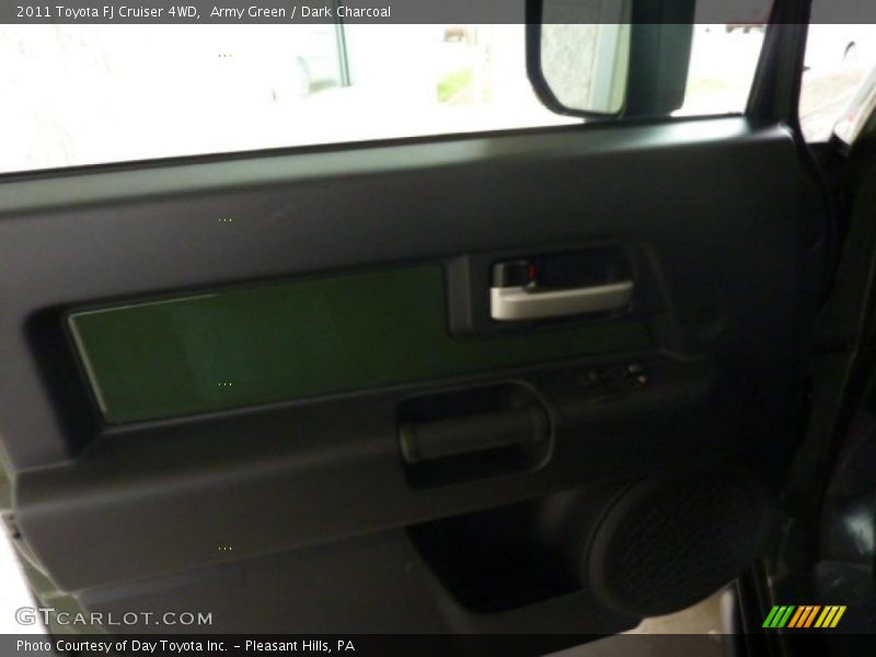 Army Green / Dark Charcoal 2011 Toyota FJ Cruiser 4WD