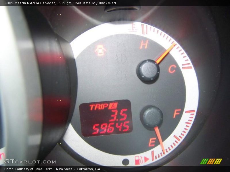 Sunlight Silver Metallic / Black/Red 2005 Mazda MAZDA3 s Sedan