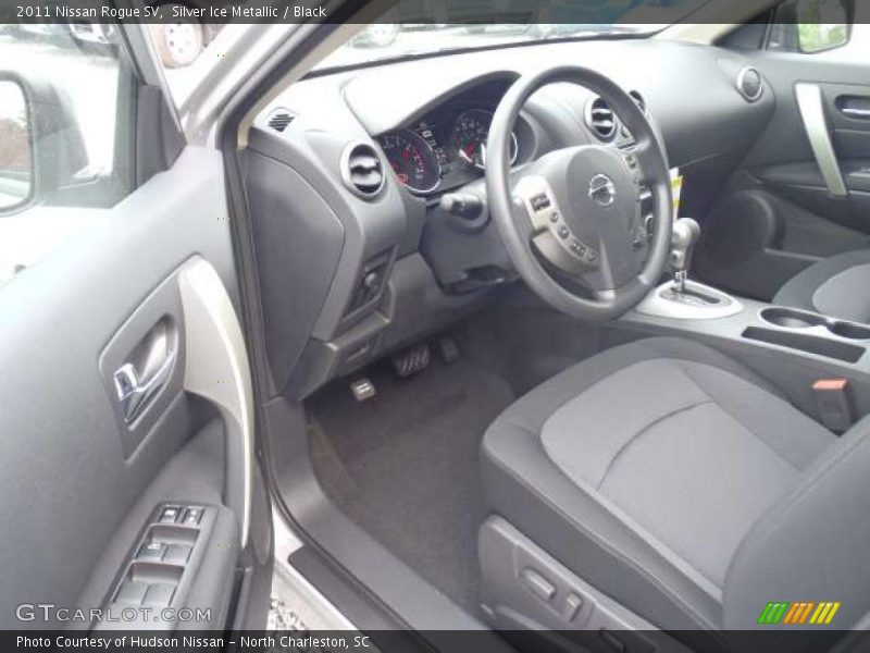 Silver Ice Metallic / Black 2011 Nissan Rogue SV