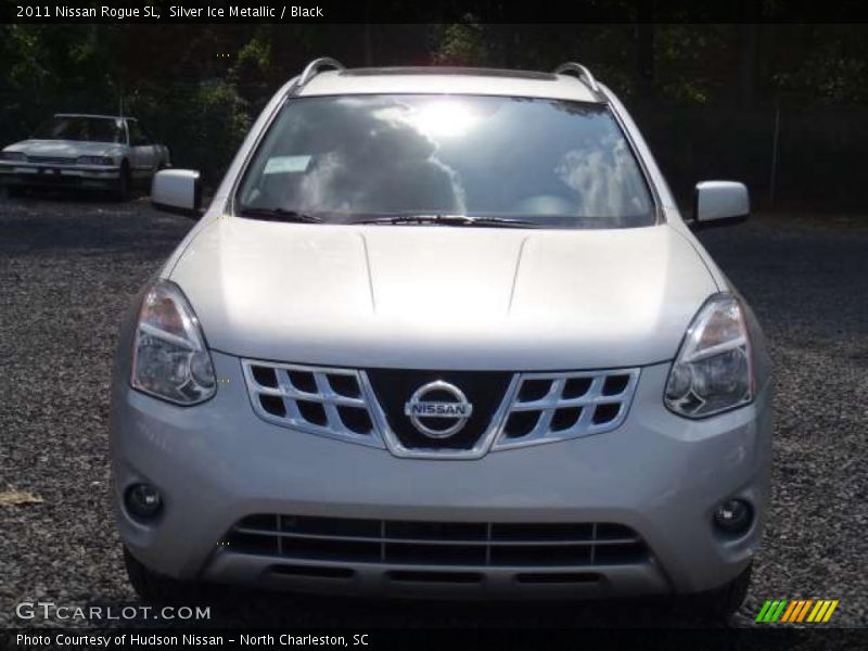 Silver Ice Metallic / Black 2011 Nissan Rogue SL