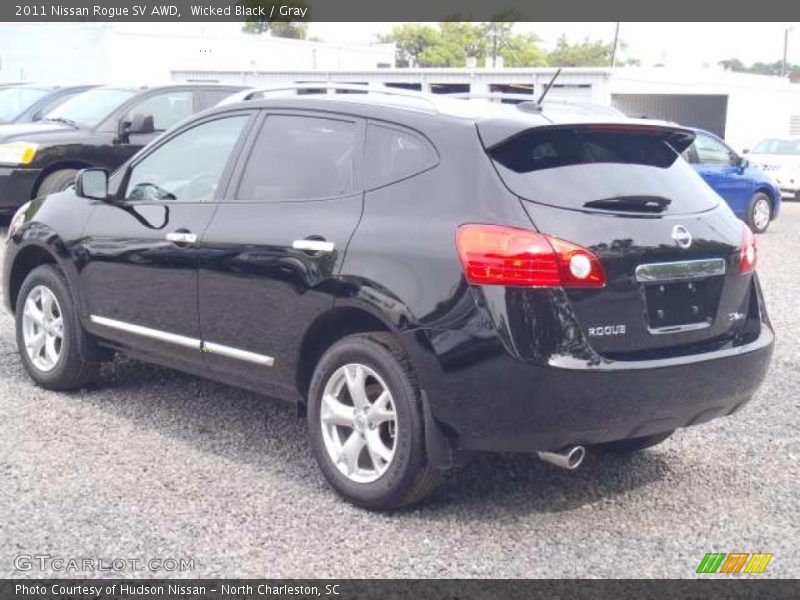 Wicked Black / Gray 2011 Nissan Rogue SV AWD