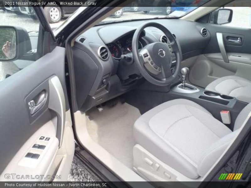 Wicked Black / Gray 2011 Nissan Rogue SV AWD