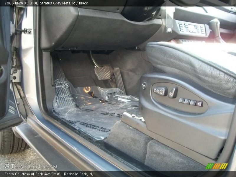 Stratus Grey Metallic / Black 2006 BMW X5 3.0i