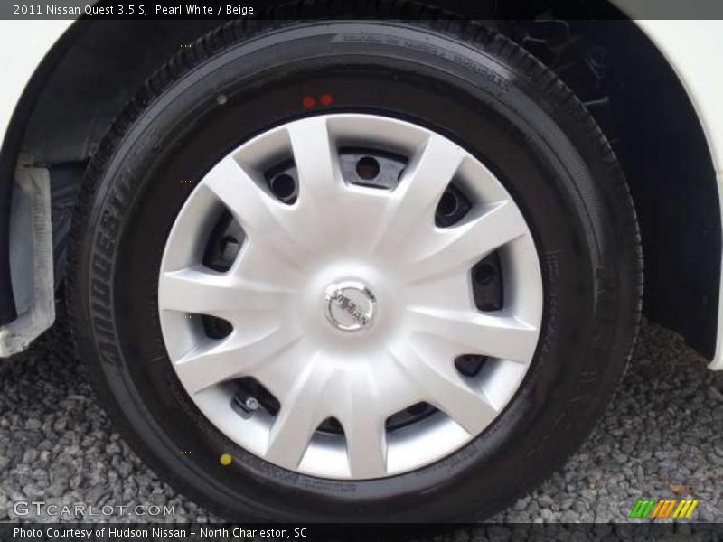 Pearl White / Beige 2011 Nissan Quest 3.5 S