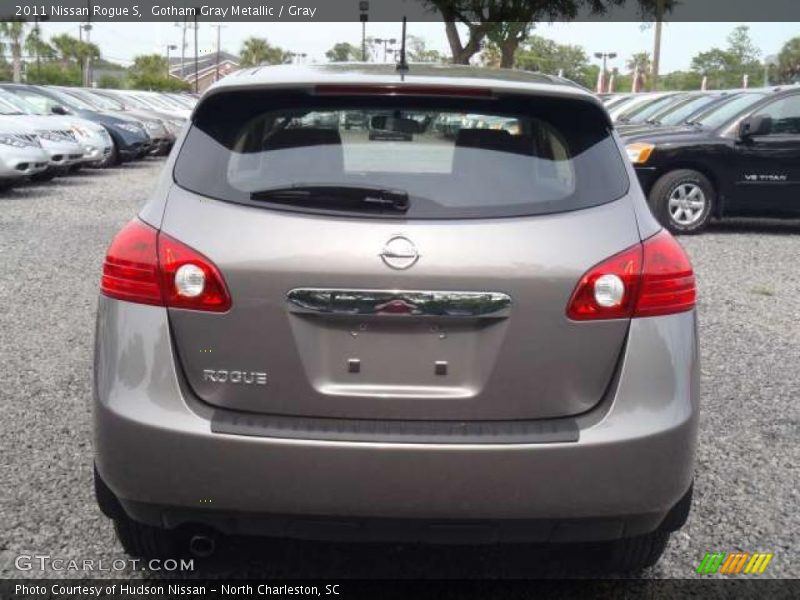 Gotham Gray Metallic / Gray 2011 Nissan Rogue S
