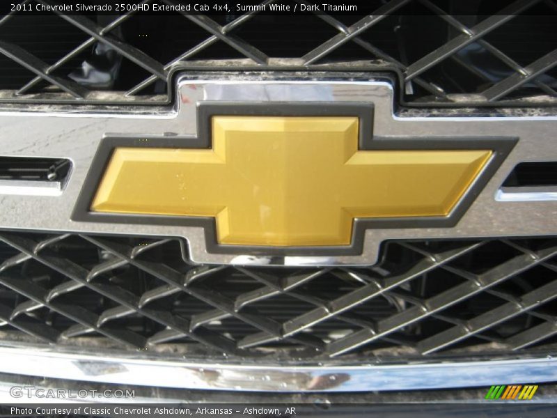 Summit White / Dark Titanium 2011 Chevrolet Silverado 2500HD Extended Cab 4x4