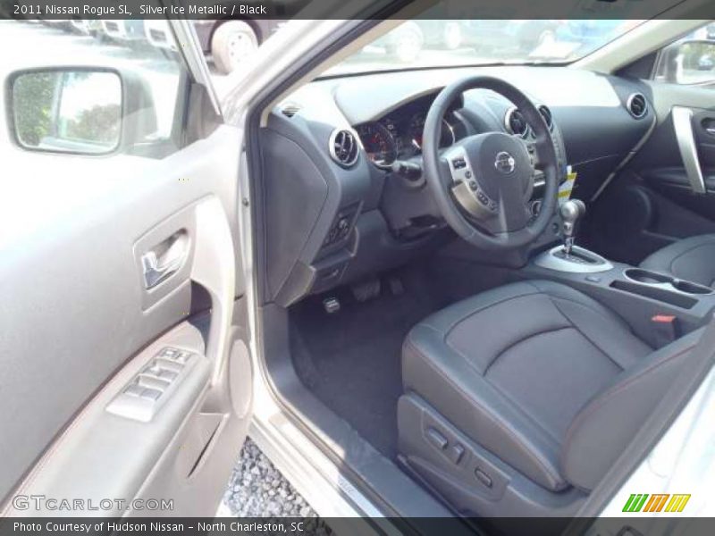 Silver Ice Metallic / Black 2011 Nissan Rogue SL