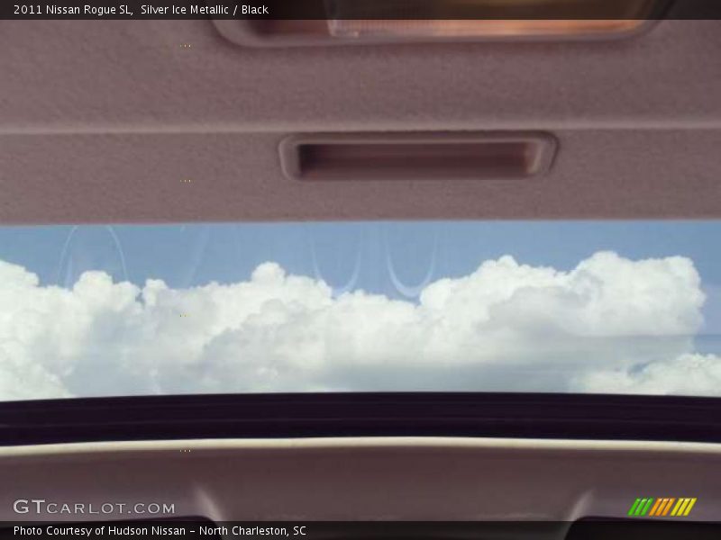 Silver Ice Metallic / Black 2011 Nissan Rogue SL