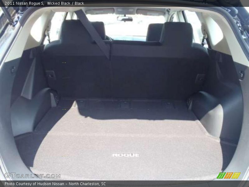 Wicked Black / Black 2011 Nissan Rogue S
